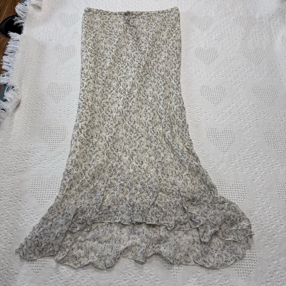 Newport News Dresses & Skirts - Newport News Fit and Flare Skirt with Ruffle (8)